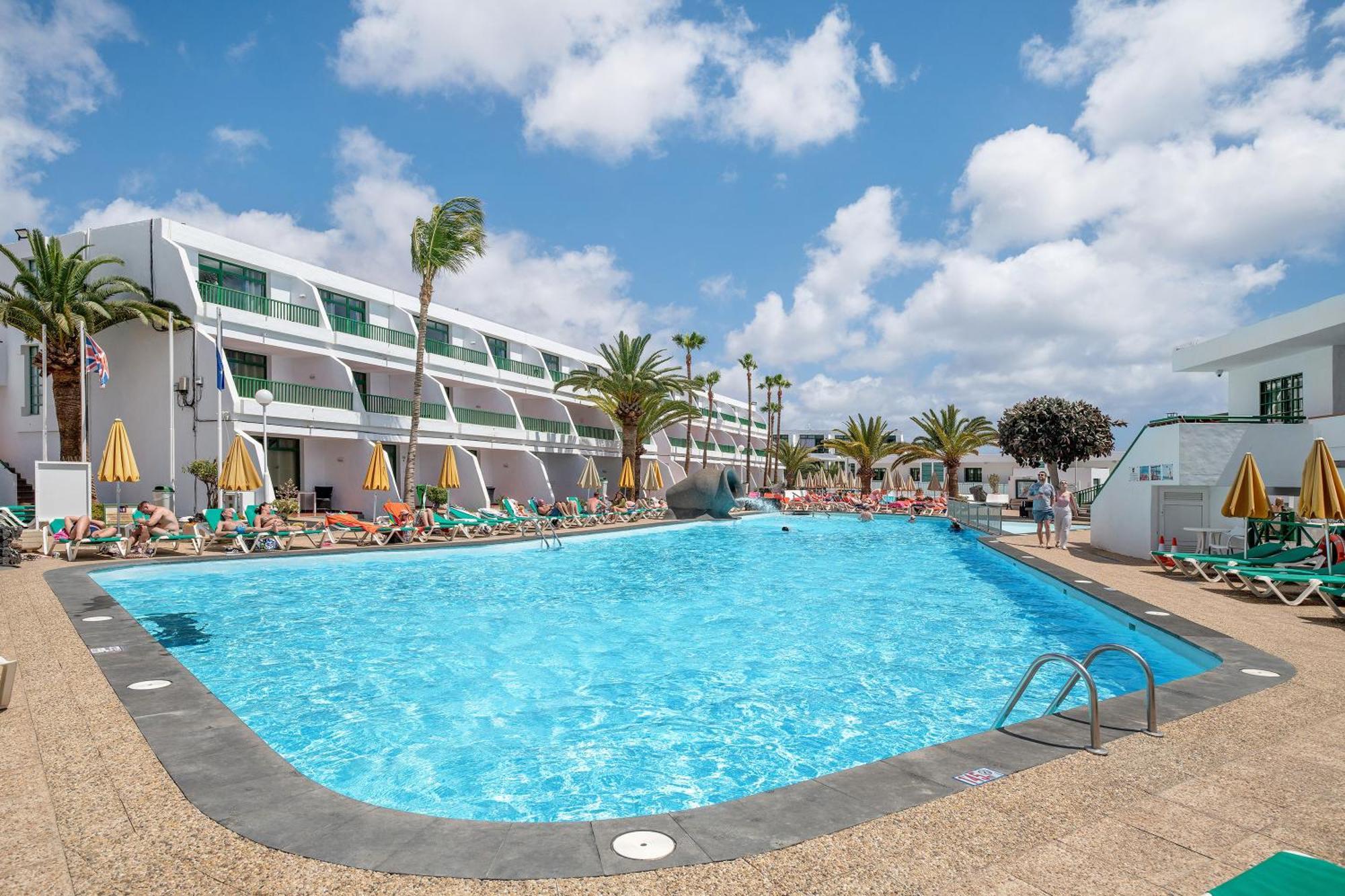 Apartamento A 1 Minuto De Playa ปูแอร์โตเดลคาร์เมน ภายนอก รูปภาพ